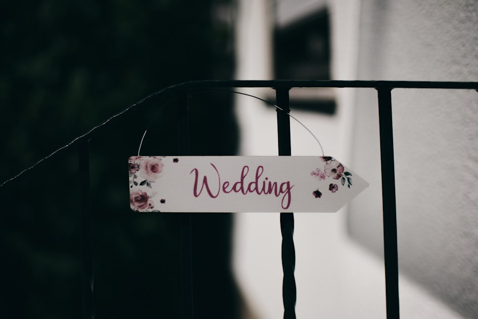 Creating an Art Nouveau Wedding